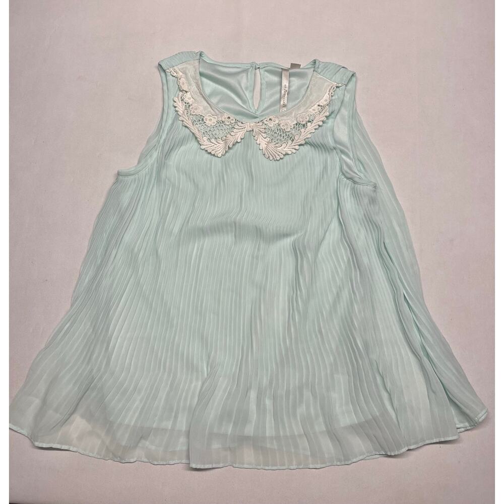 LC Lauren Conrad Mint Green Pleated Sleeveless Blouse W/ Lace Collar M